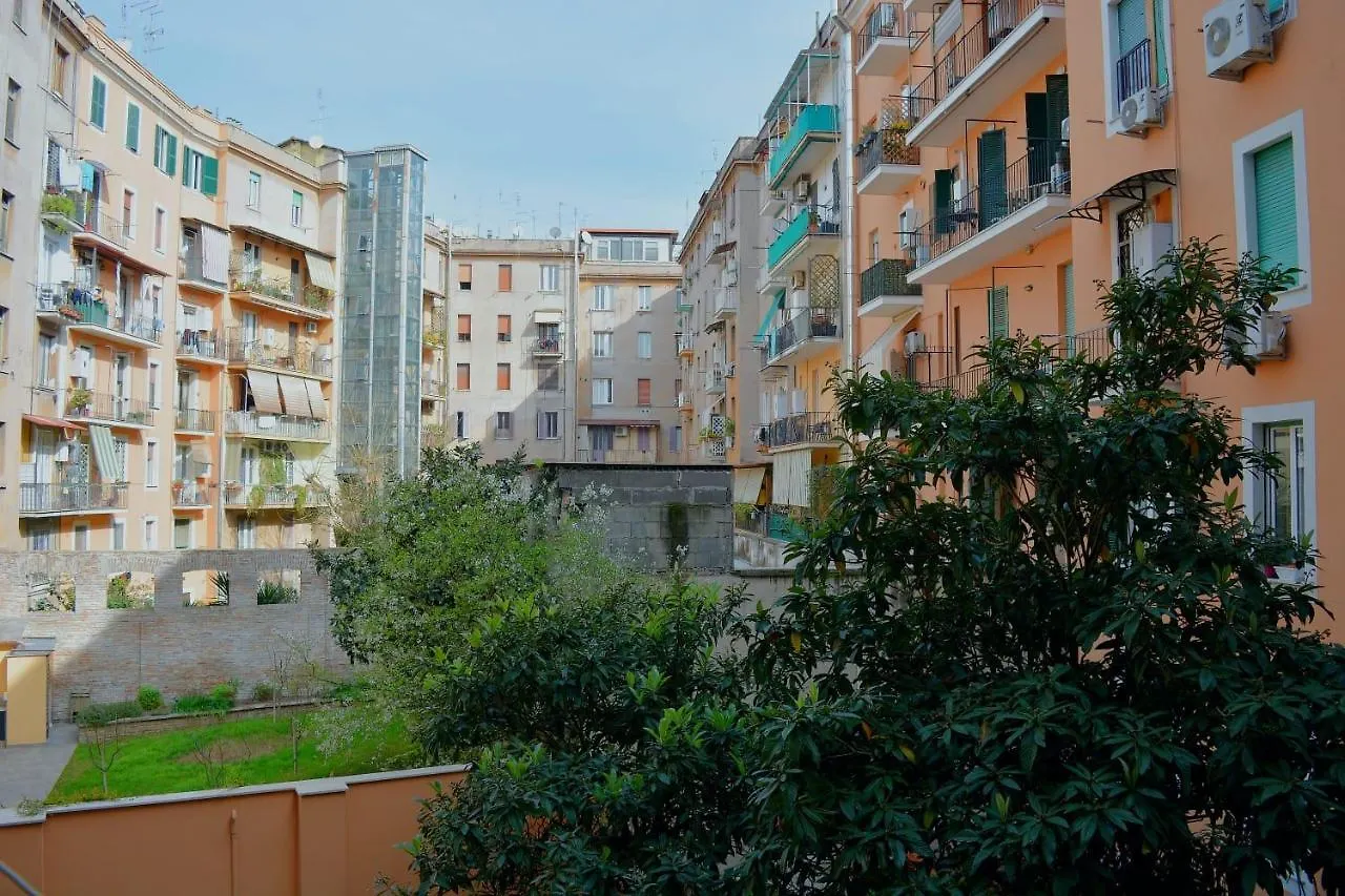 Apartment Casa Vacanza Home Sweet Home Di Fatha Rome