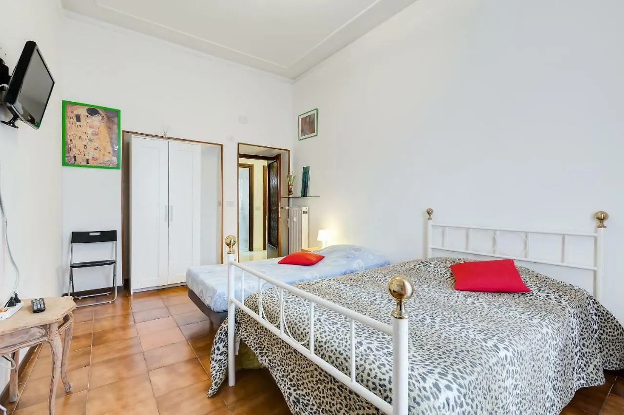 Casa Vacanza Home Sweet Home Di Fatha Rome 0*,