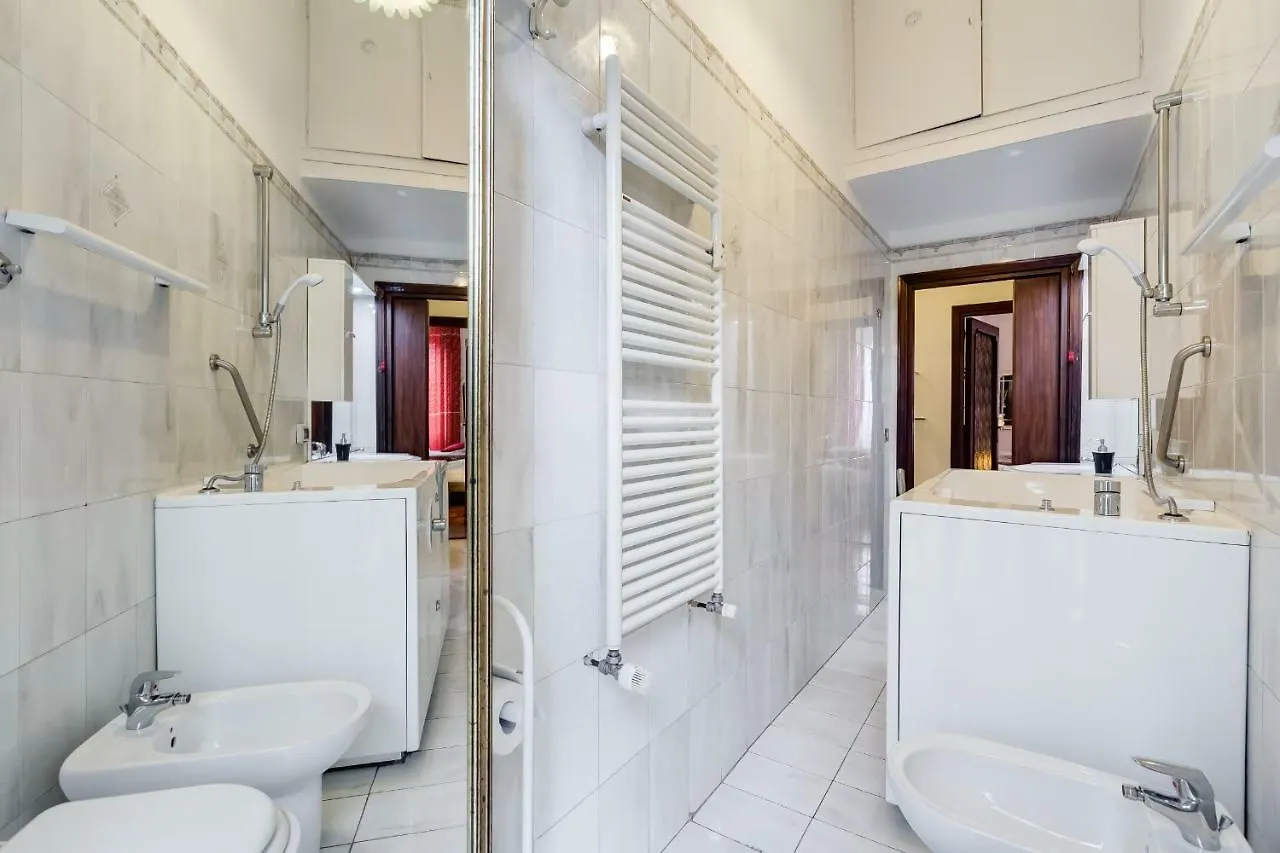 Apartment Casa Vacanza Home Sweet Home Di Fatha Rome Italy